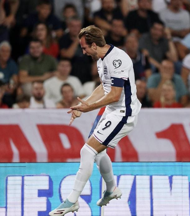 九游网页版入口-法兰克福训练开放日，赛前止住颓势引欢呼，足总杯在即，年轻球员得到机会的简单介绍